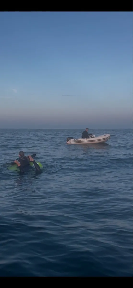 2.8m Avon rib boat trailer outboard - Image 4