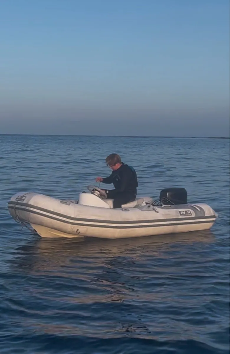 2.8m Avon rib boat trailer outboard - Image 1