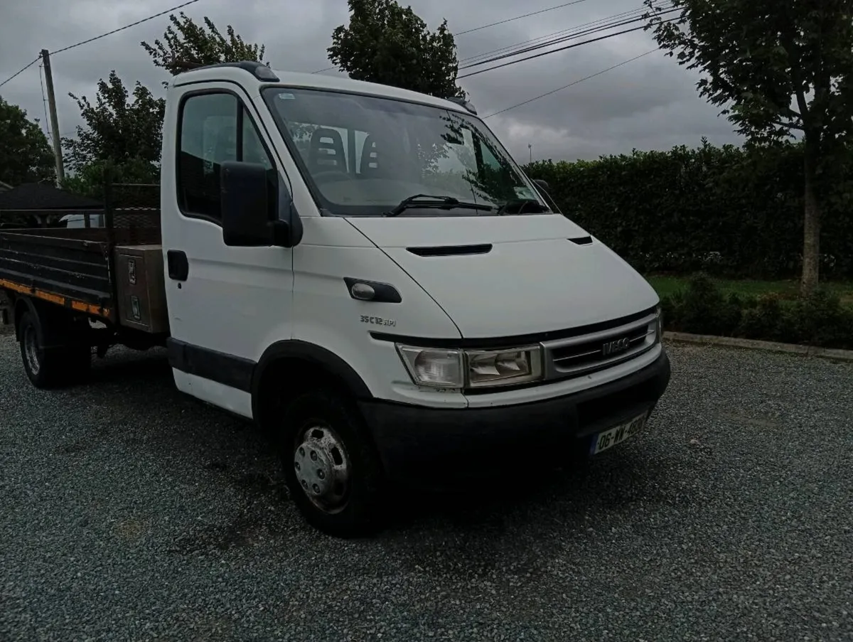 Iveco 3 1/2 ton tipper - Image 2