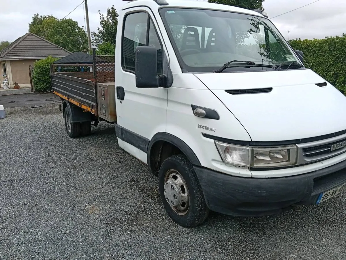 Iveco 3 1/2 ton tipper - Image 1