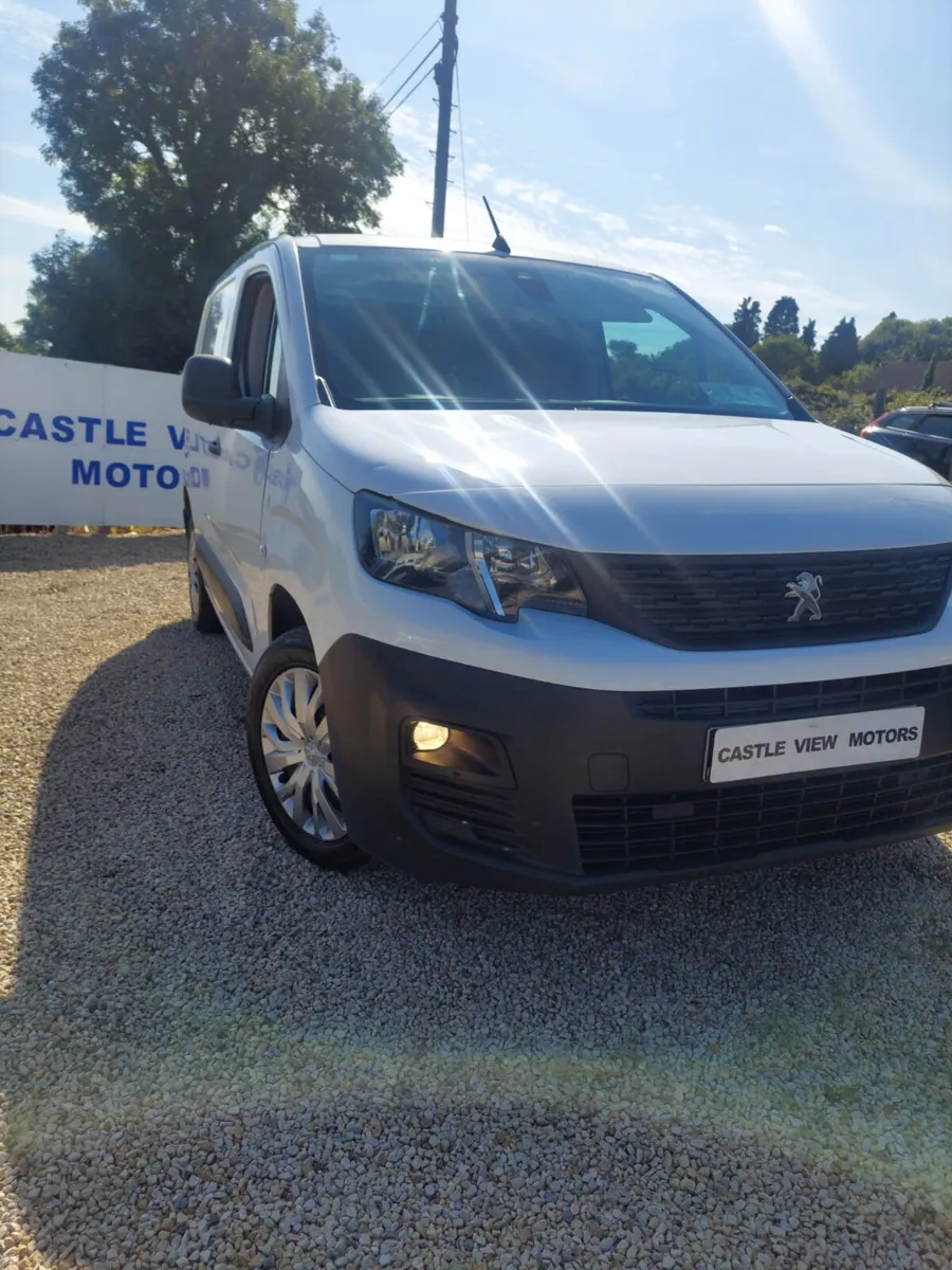 19 Peugeot Partner New Doe - Image 2