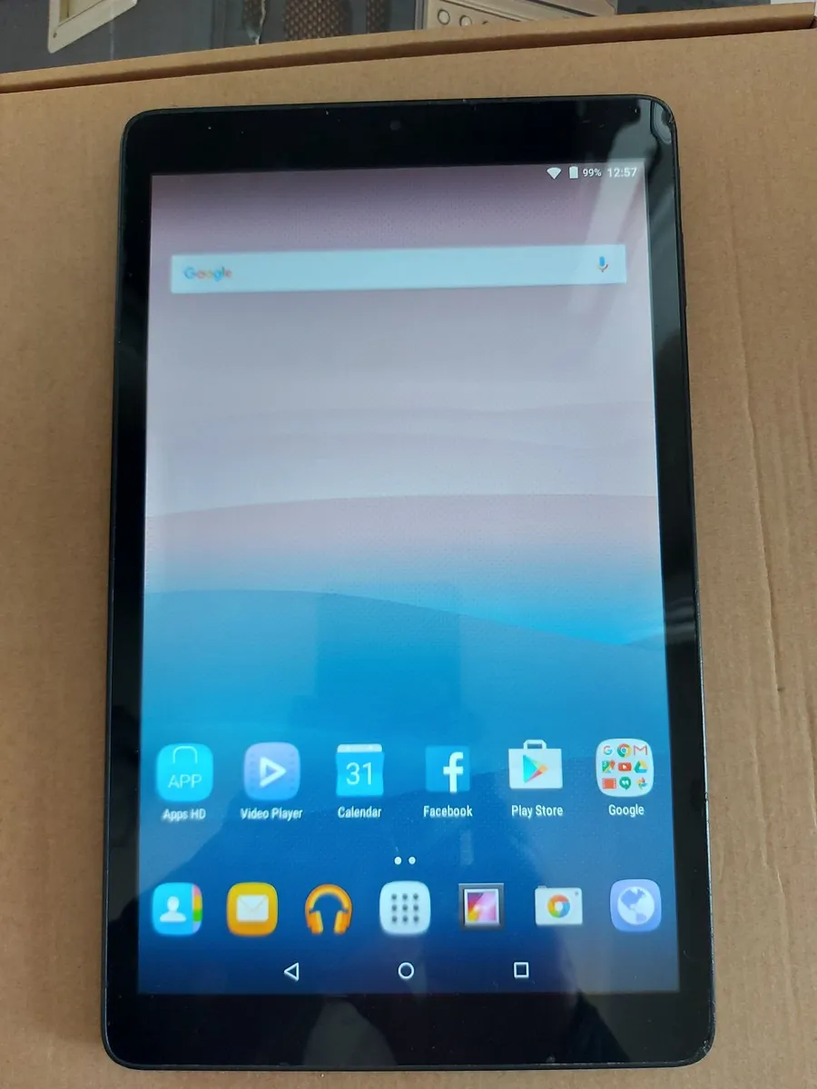 ALCATEL One Touch, PIXI 3 (10 Gen), 8079, 8GB - Image 1