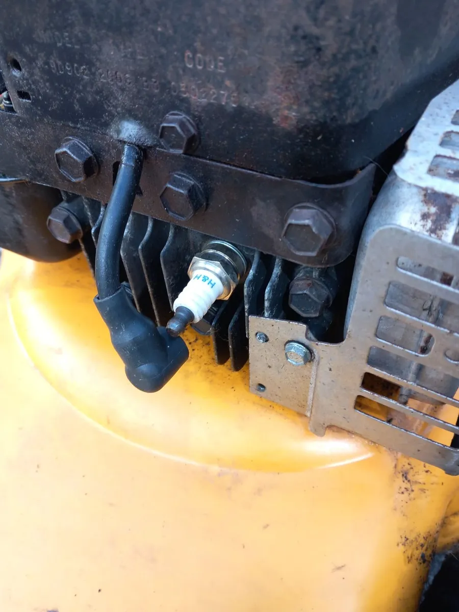 Lawnmower - Image 3