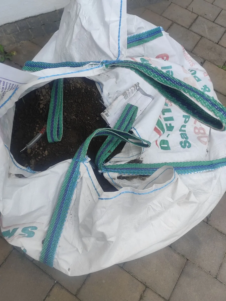 Top soil FOR FREE