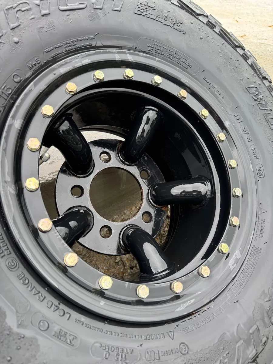 Defender bead lock rims w/ 35s (BF Goodrich KM3s) - Image 3