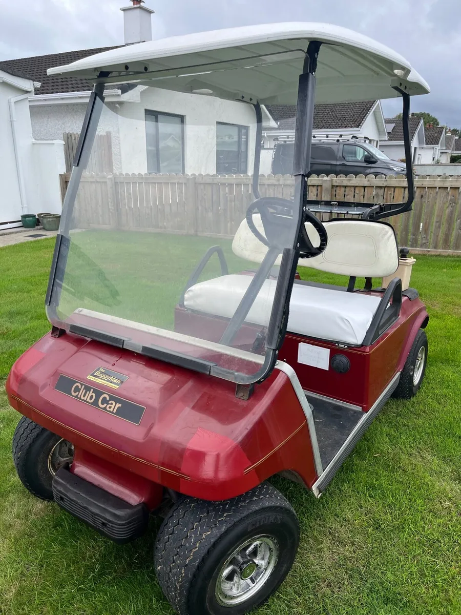 Golf buggy - Image 2