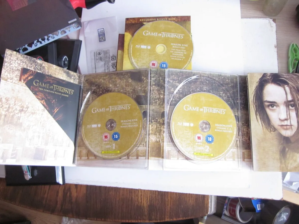 Blue Ray Game Of Thrones Season 5 - Image 3