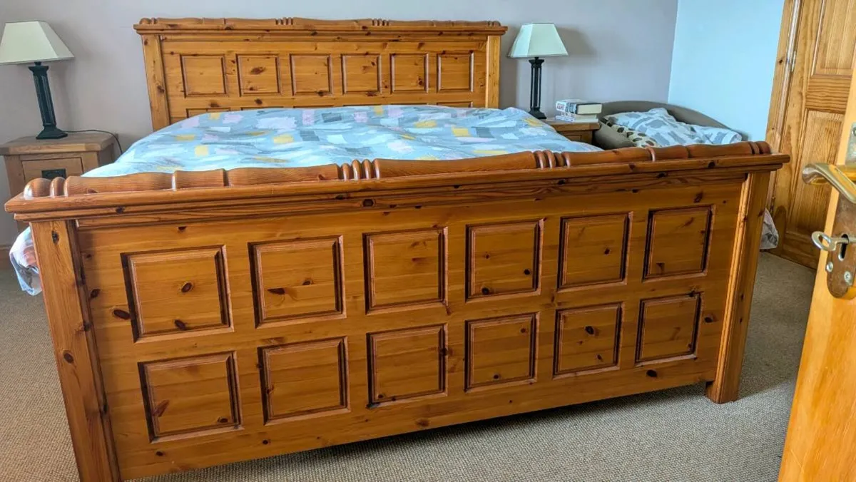 Superking bed frame - Image 1