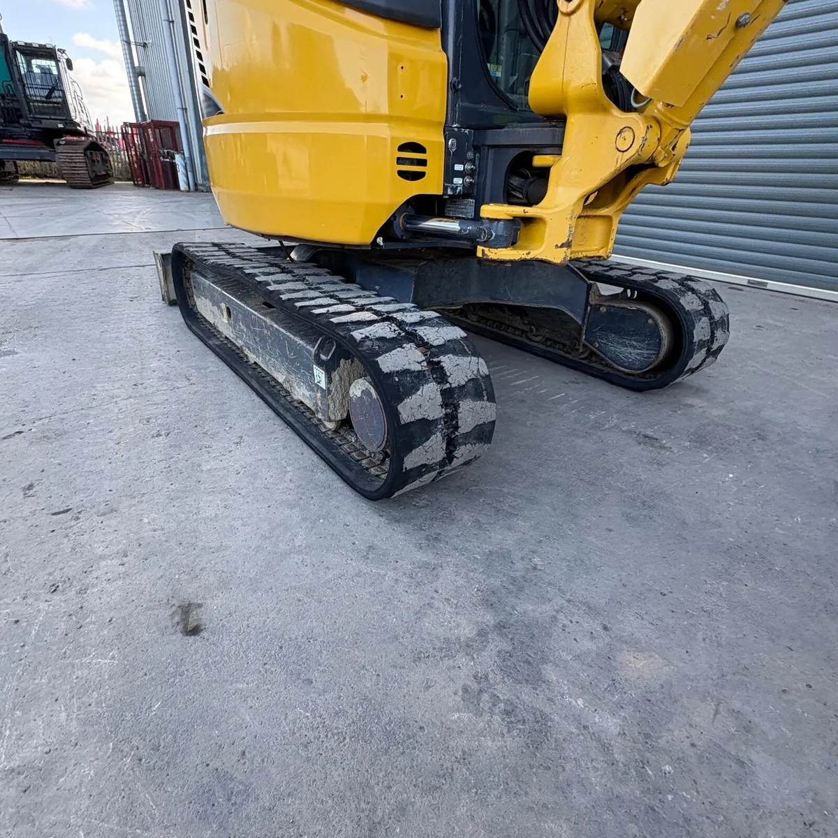 Mini digger - Image 2