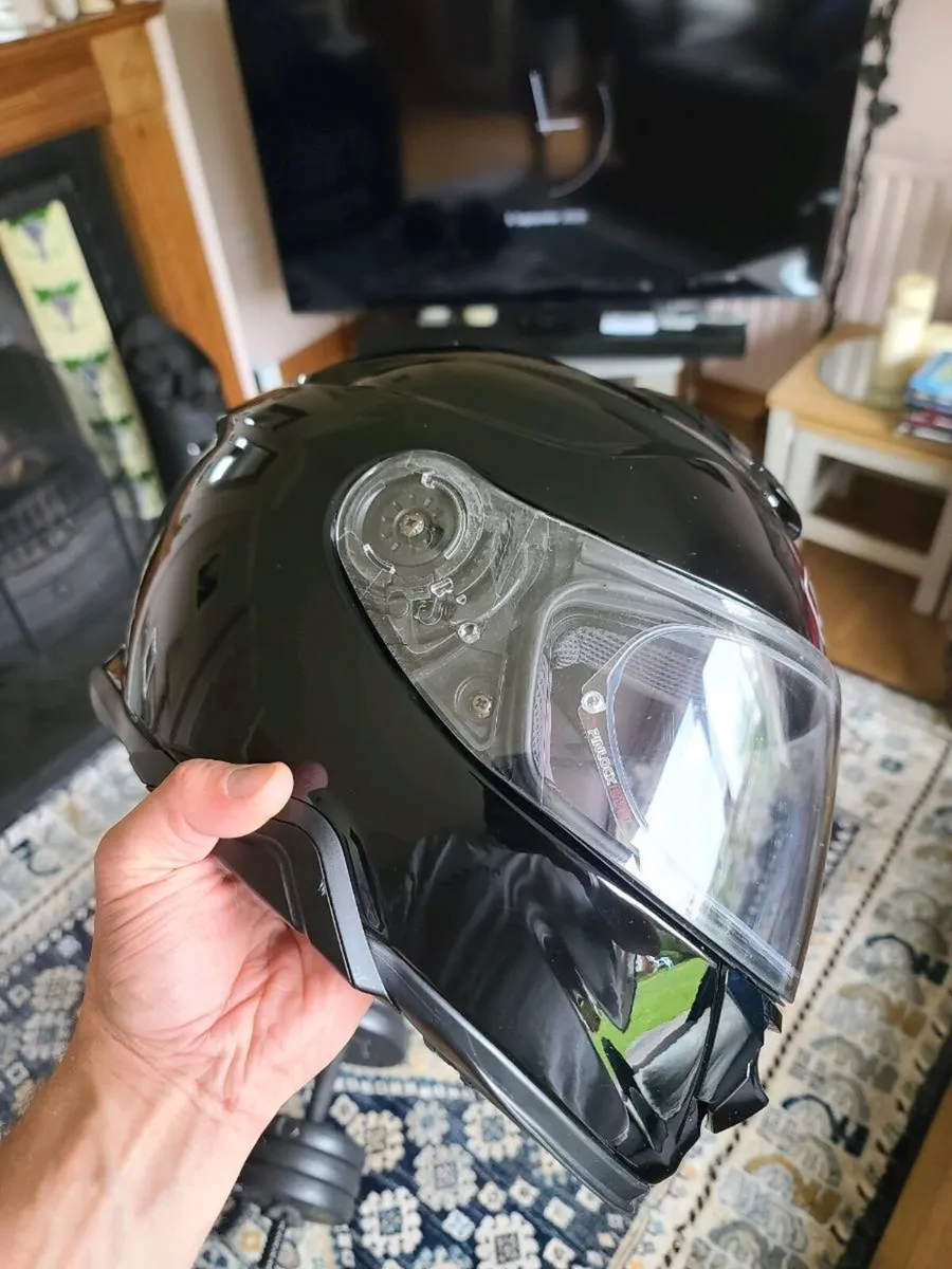 SHOEI GT-AIR 2 Motorbike Helmet - Image 2