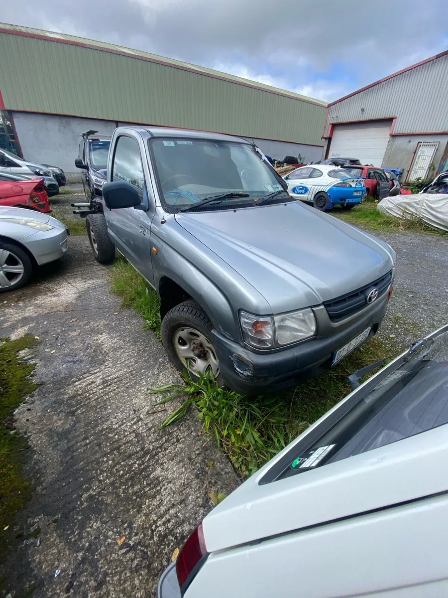 2002 Toyota  Hilux single cab - Image 1