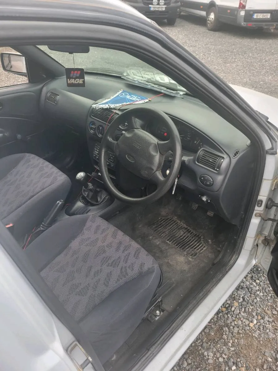 Ford escort van - Image 4