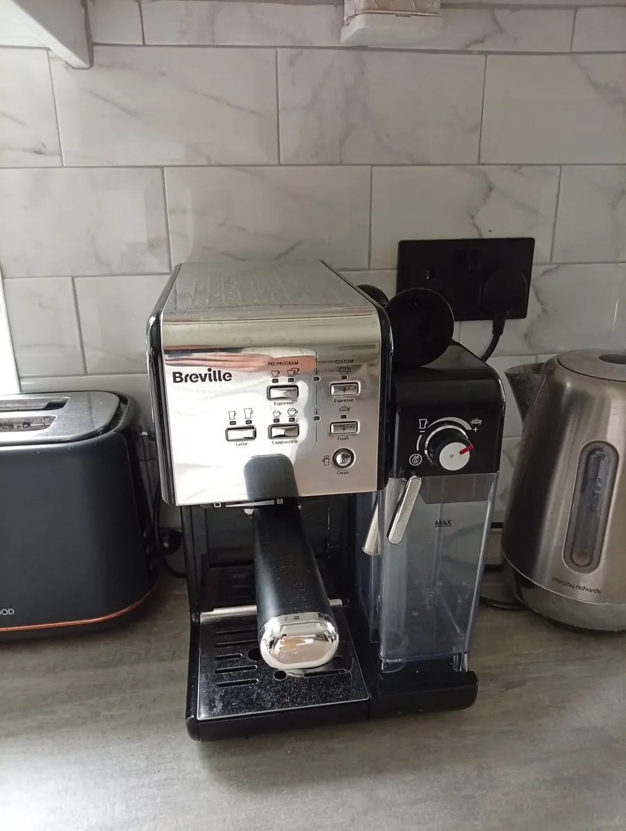 Breville one touch coffee machine - Image 2
