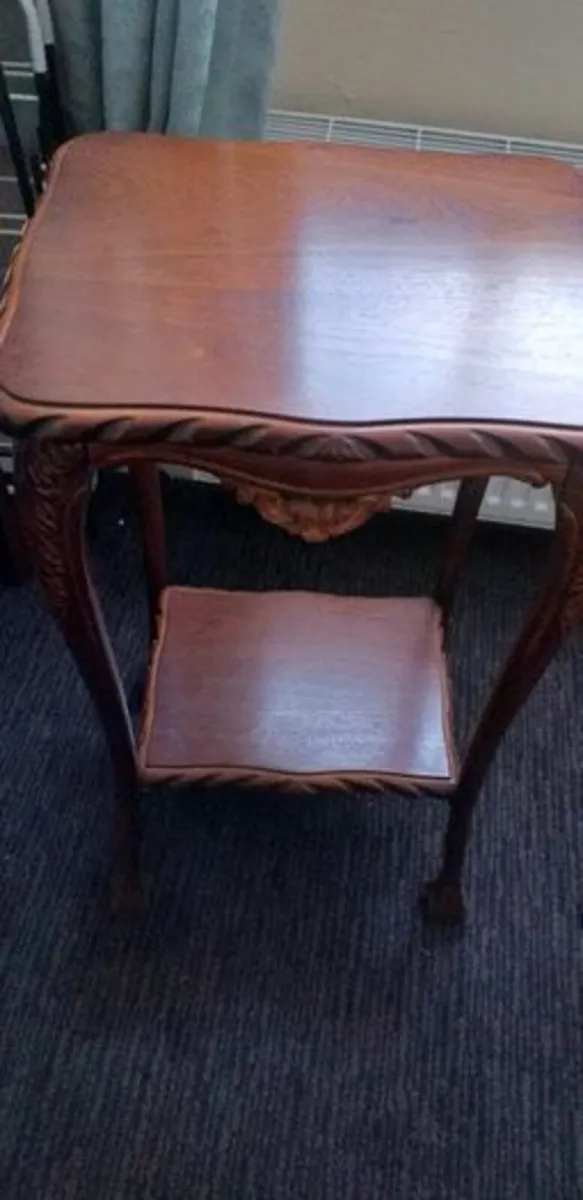 Table mahony