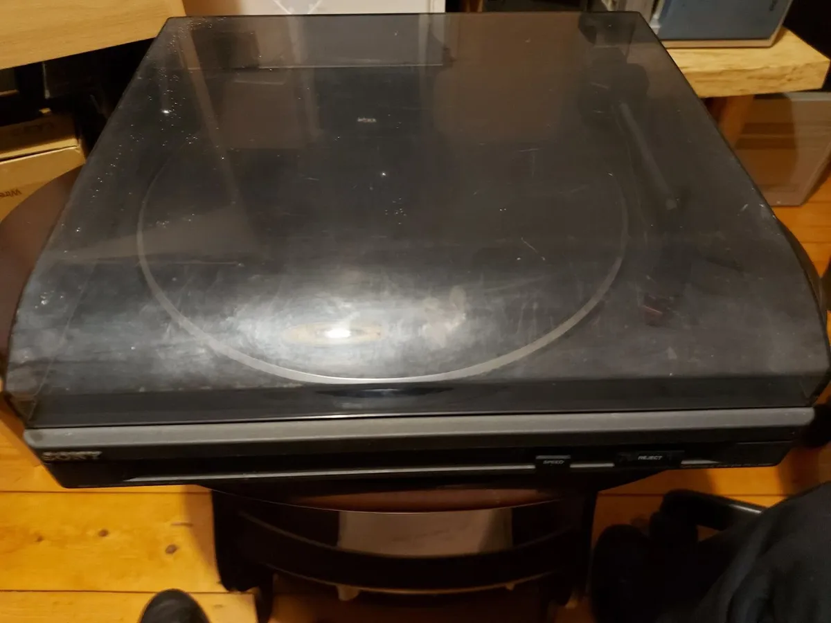 SONY Automatic Stereo Turntable System Model PS-LX - Image 2