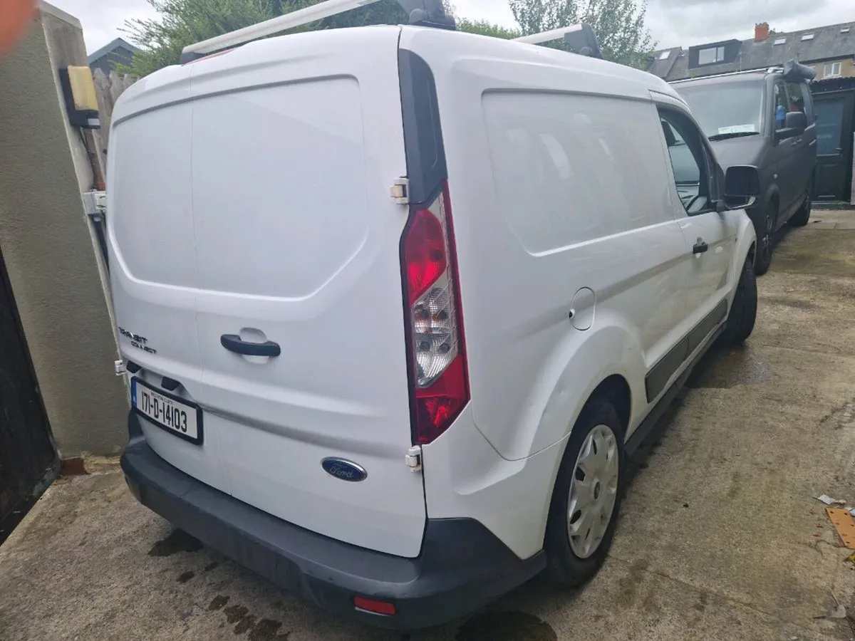 Ford Transit Connect 149klms - Image 3