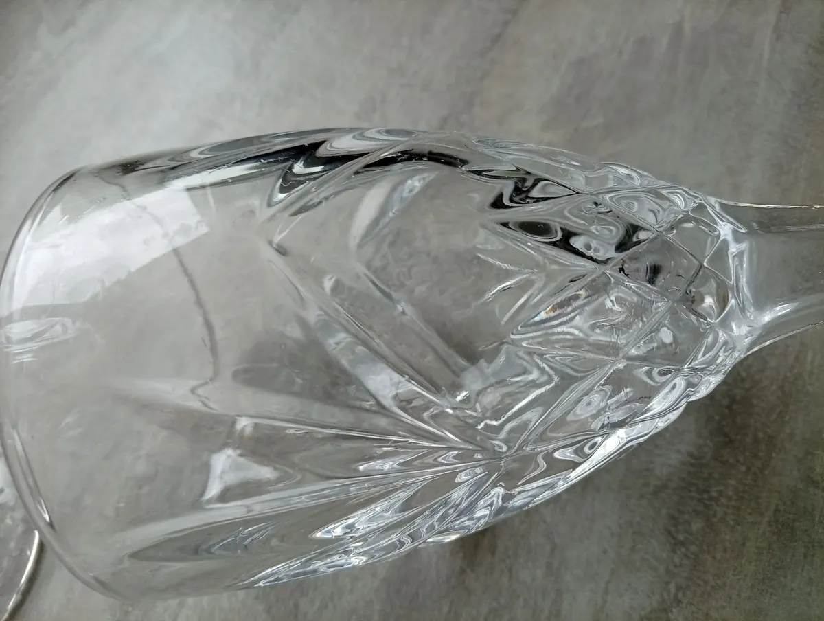 Tipperary crystal 6 wine glasses - Image 2