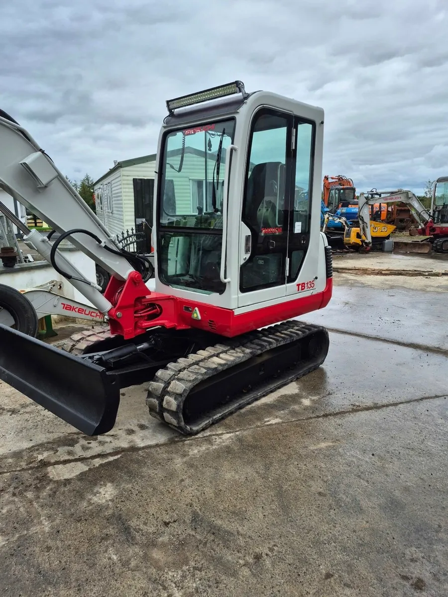 HIRE 086 820 9009 - Image 1