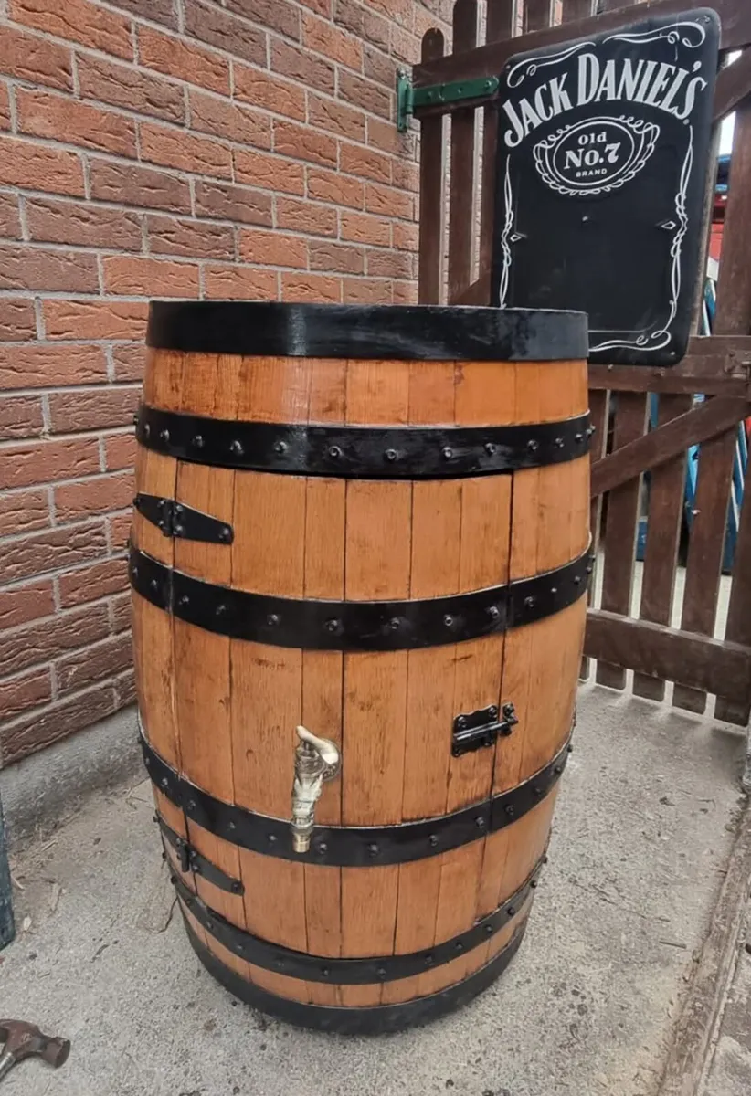Barrel Bar with Door and Shelf - Image 3