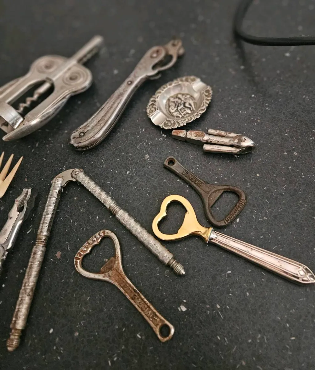 Bundle of Vintage Kitchen Implements - Image 3