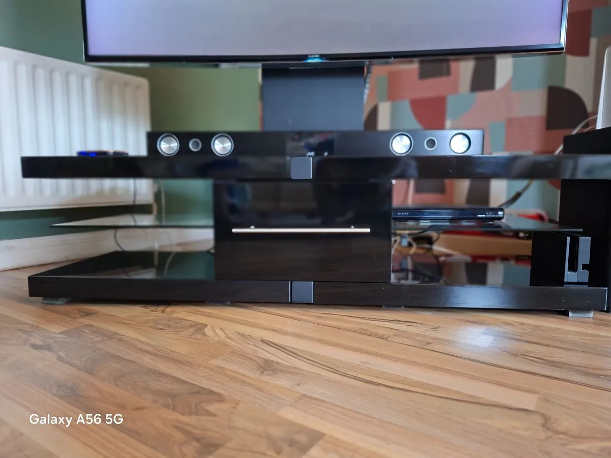 Tv with cabinet - Image 2