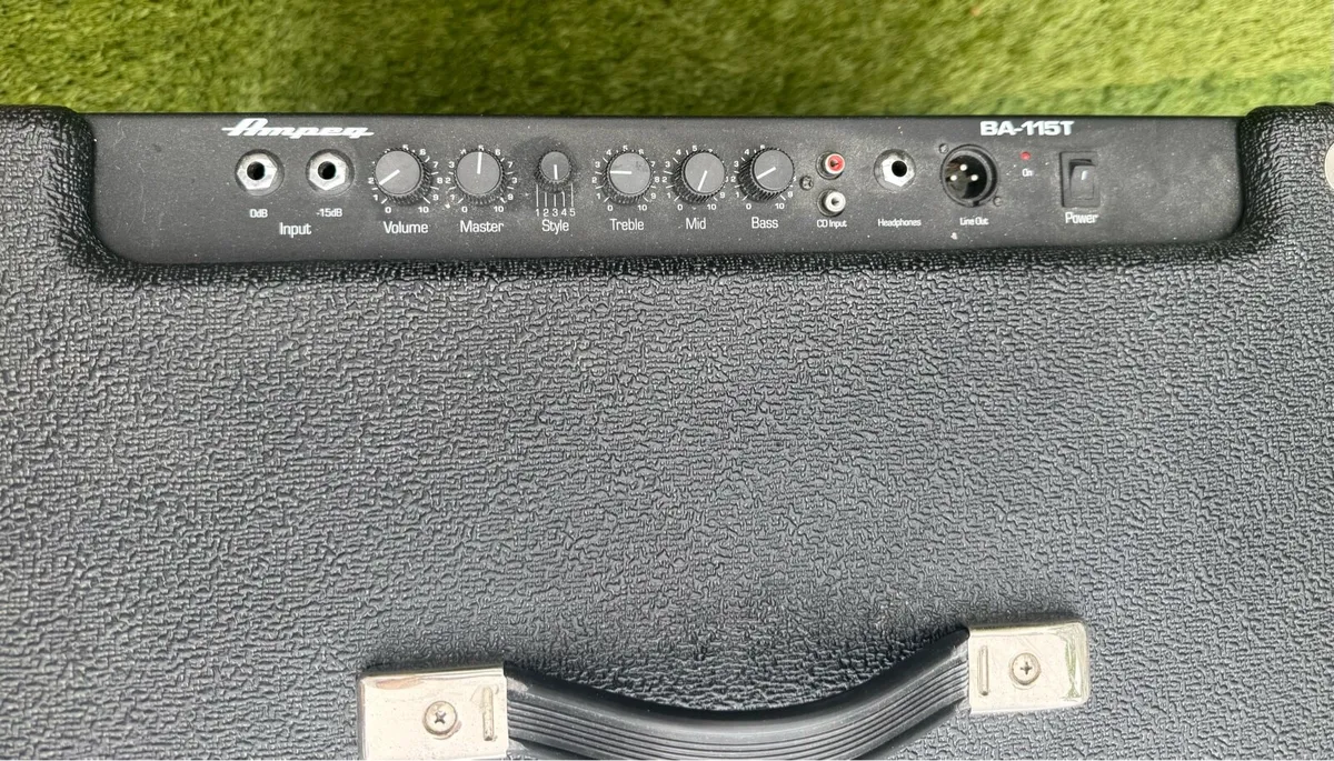 Bass amp - Image 2