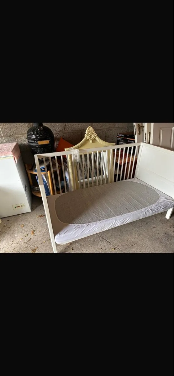 Child’s Cot & mattress - Image 1
