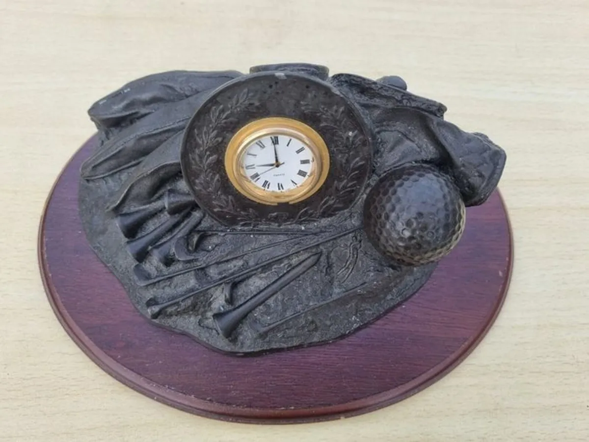 Royal Tara, golf-themed desk clock - Image 2