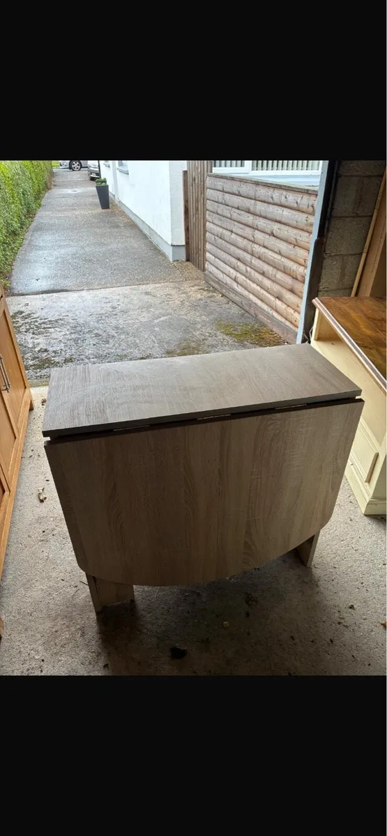 Folding Table - Image 1