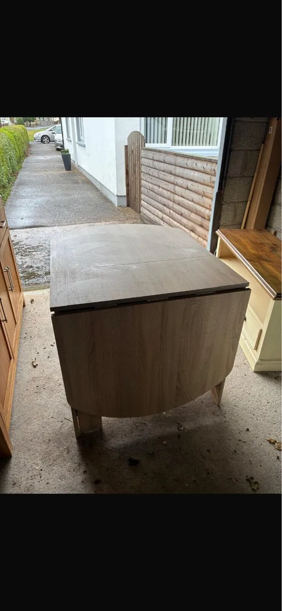Folding Table - Image 2