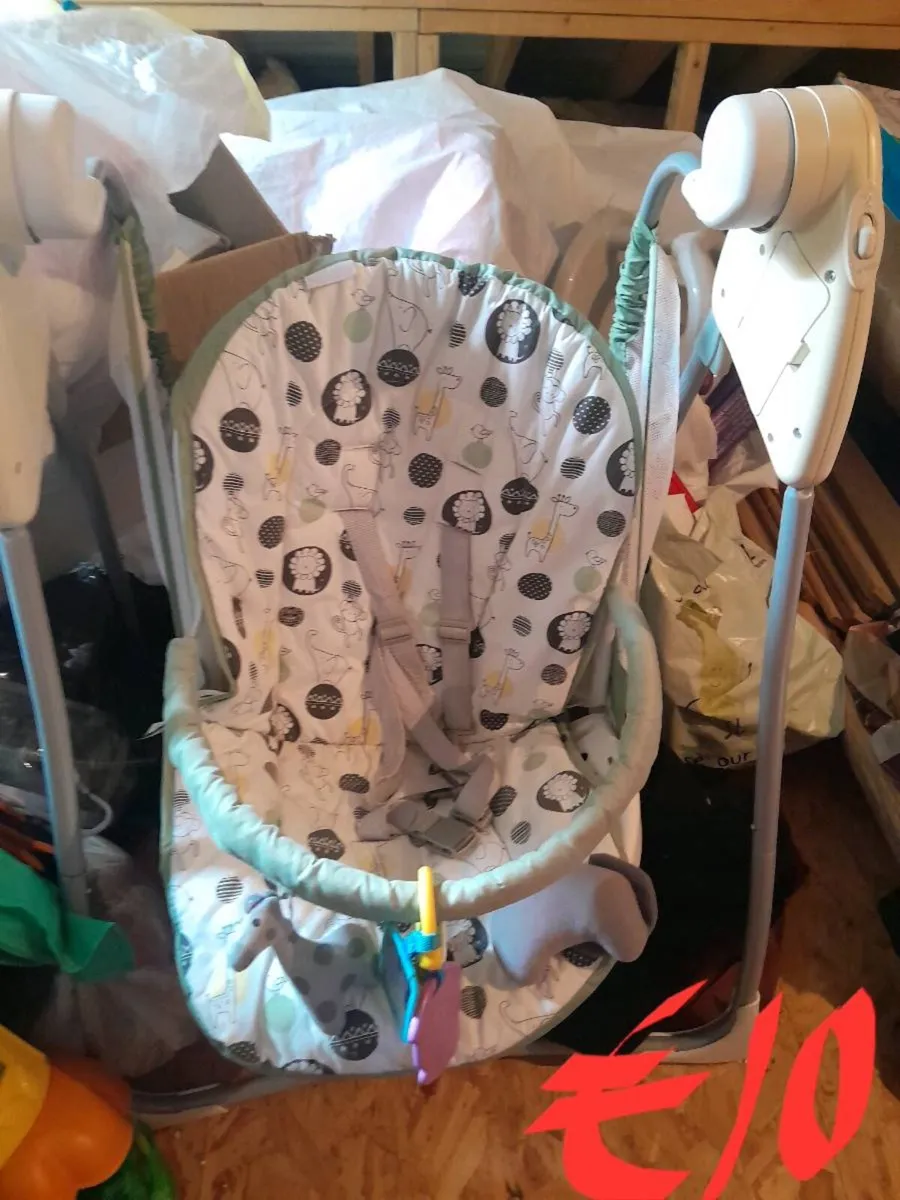 Swinging chair for toddler - Image 2