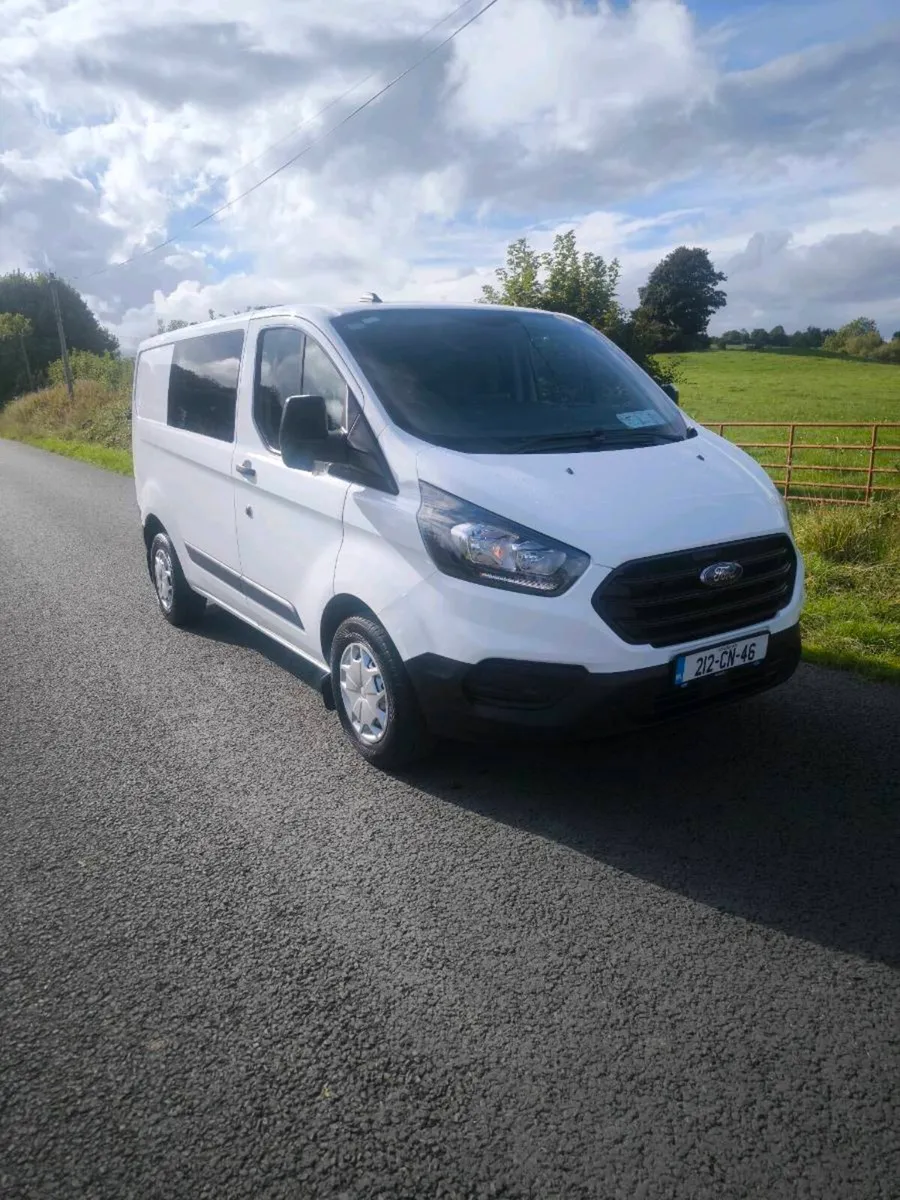 Ford Transit custom - Image 1