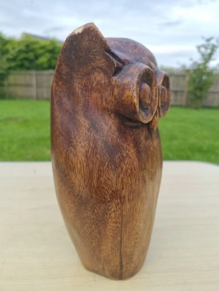 Vintage carved wooden owl figurine - Image 3