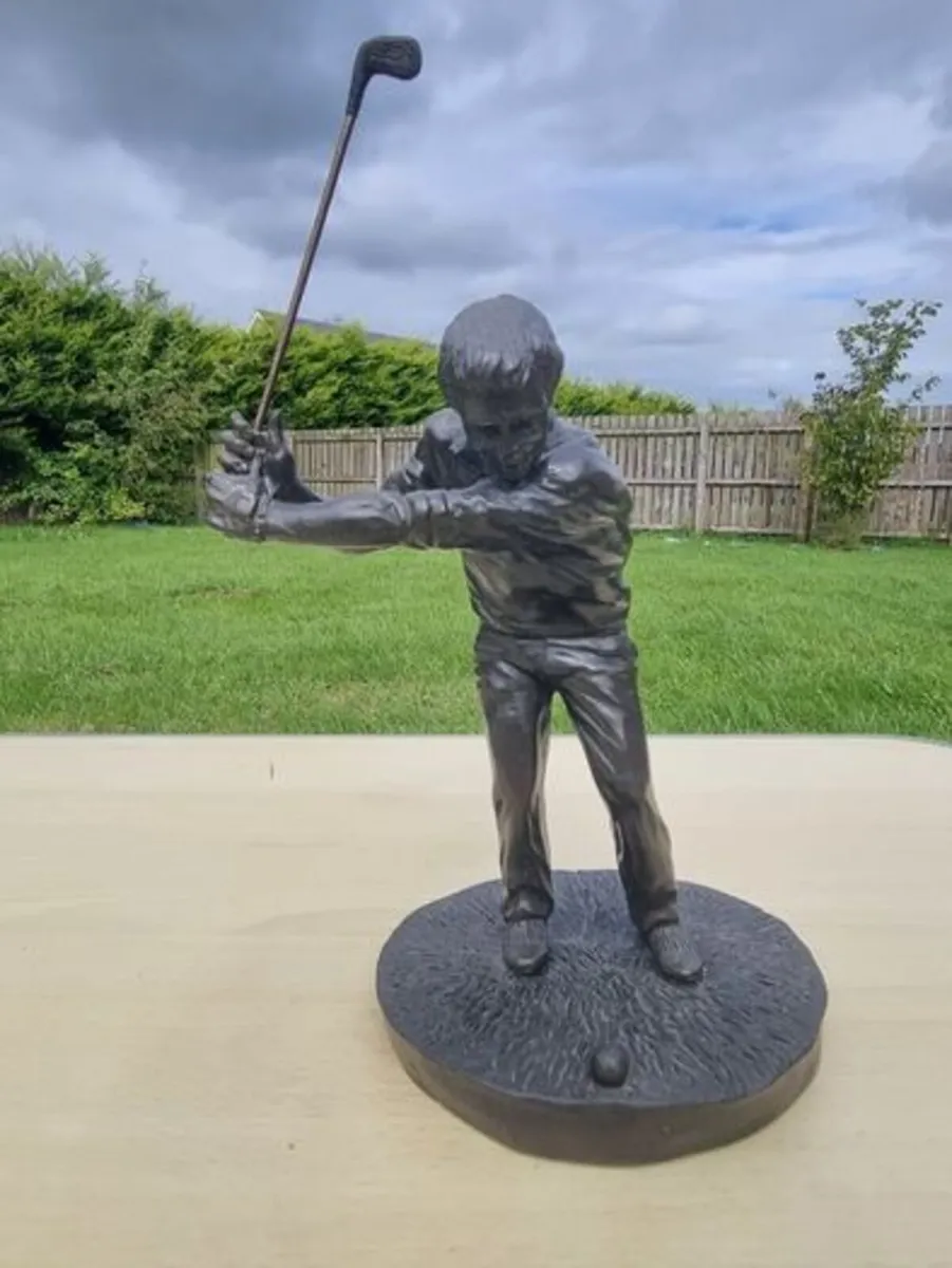Golfer Figure by B.A. Ormond for Genesis Arts - Image 1