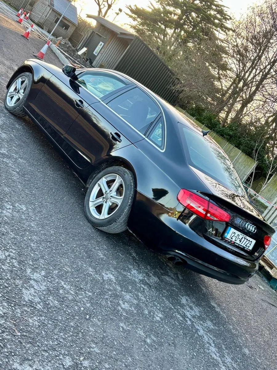 2012 Audi A4 2.0 tdi NO DAMAGE - Image 4