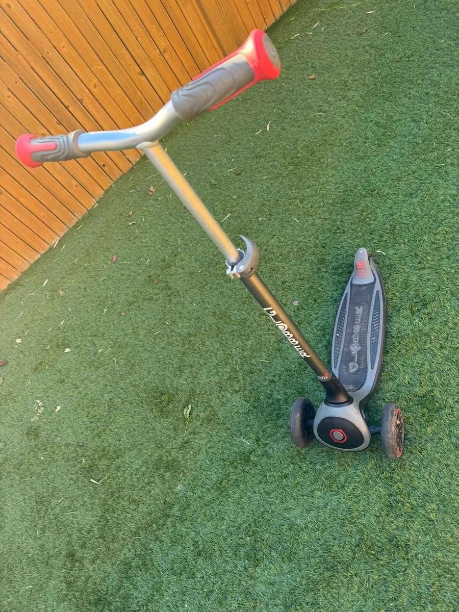 Scooter - Image 1