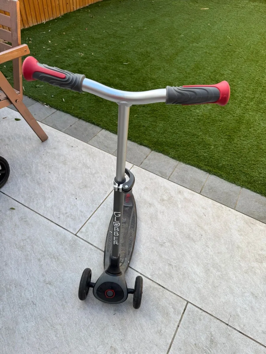 Scooter - Image 2