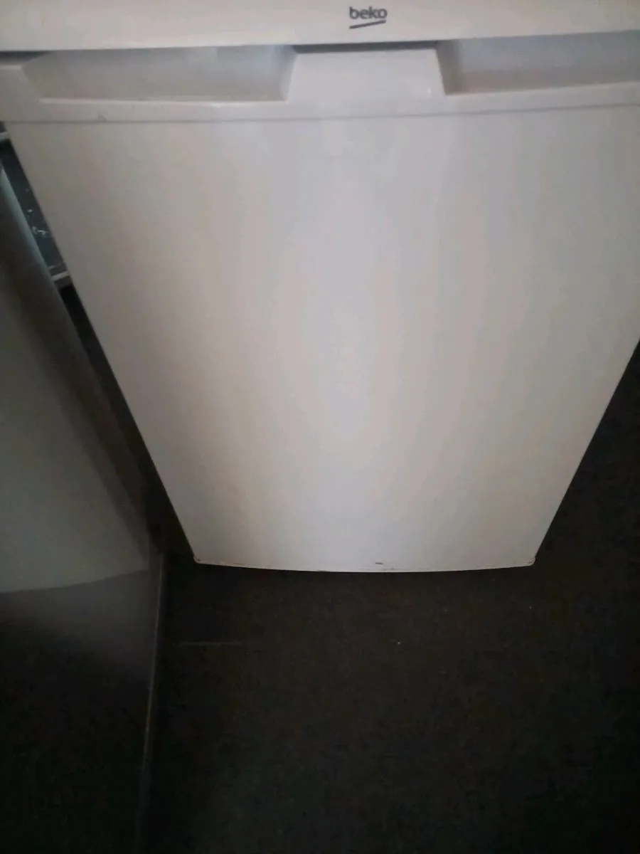 Undercounter fridge for sale as new - Image 1