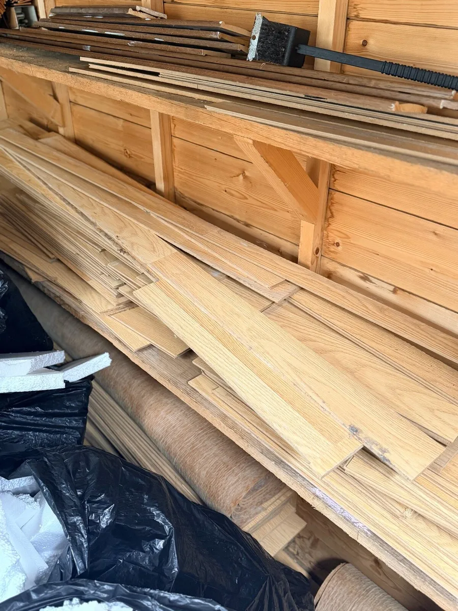 FREE Laminate flooring - Image 2