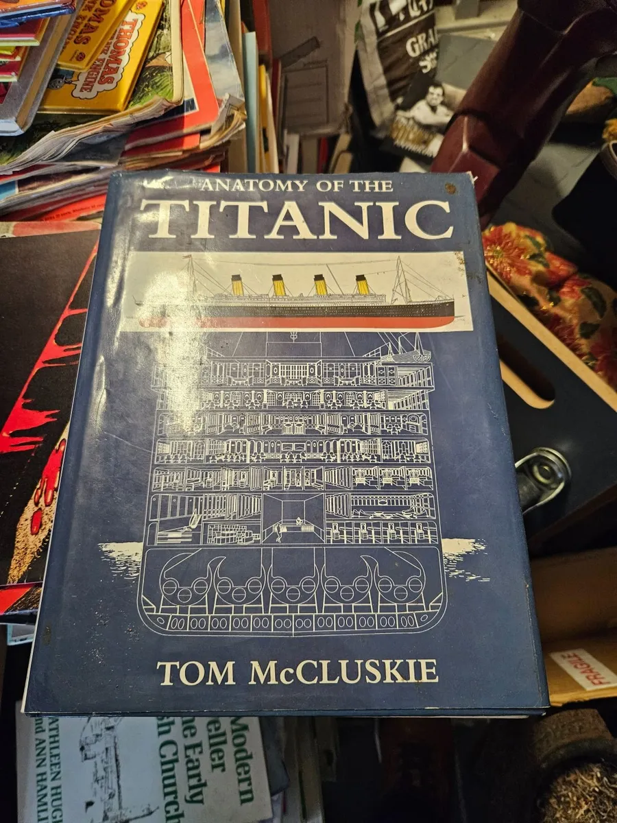Book Titanic - Image 1