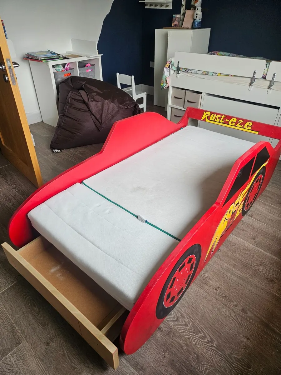 Kids bed - Image 2