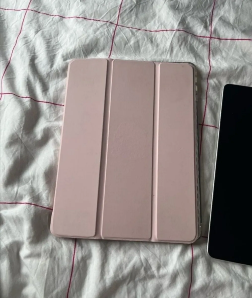 ipad 9th generation - Image 2