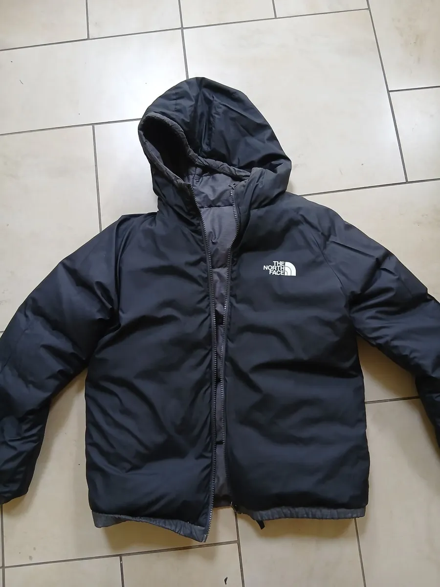 North Face puffer jacket kids L - Image 2