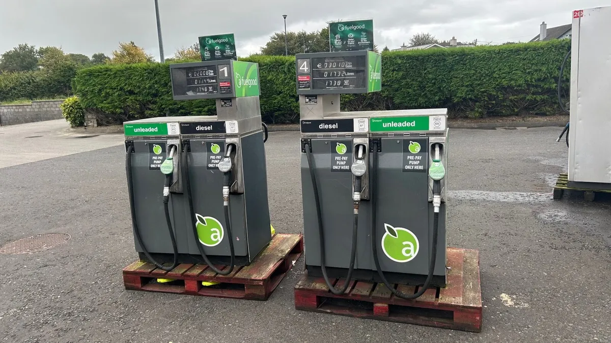 Petrol/ diesel pumps for sale - Image 2