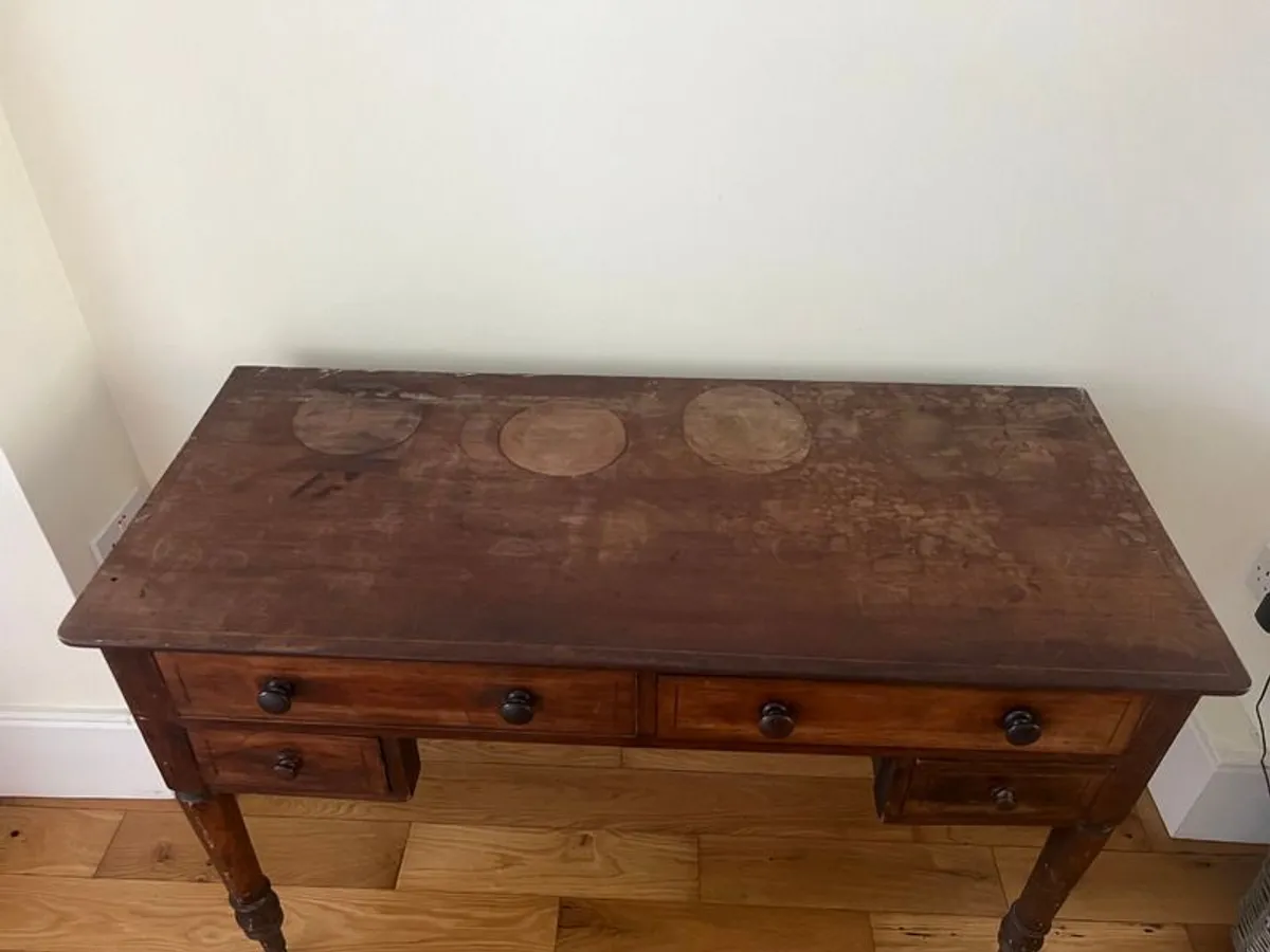Desk - Image 2