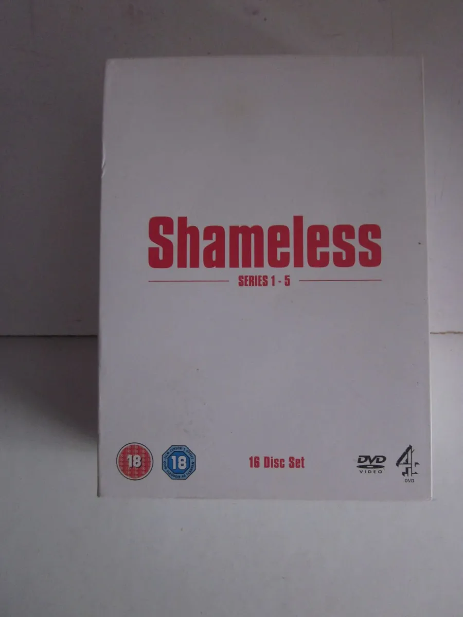 Shamless Series 1-5 (16 DVD's) - Image 1