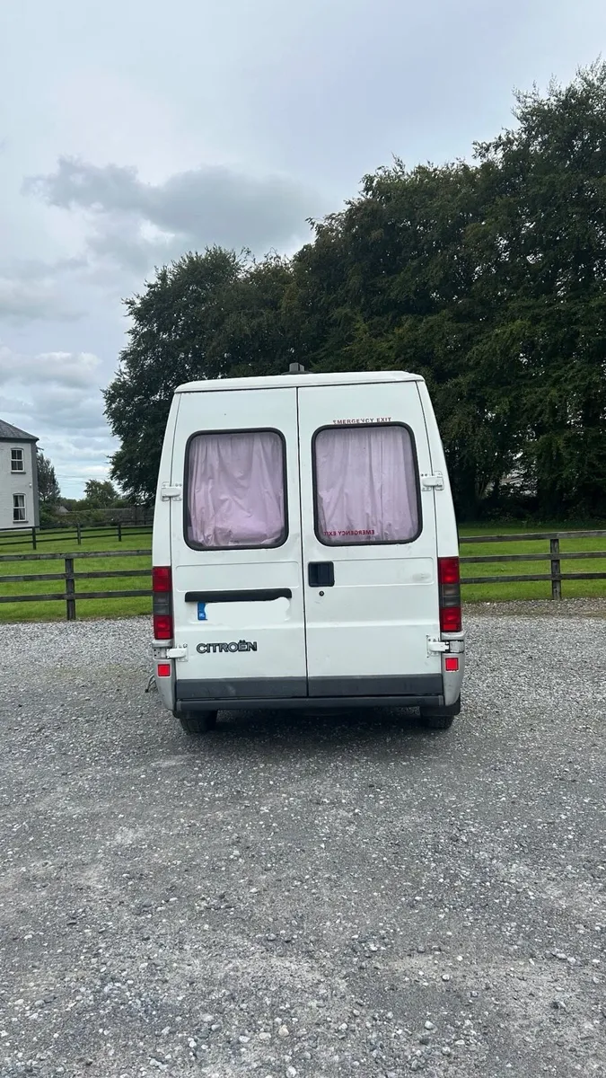 Camper van - Image 2