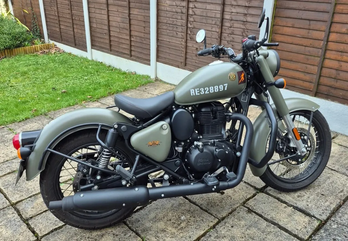 Royal Enfield Classic 350 Signals - Image 1