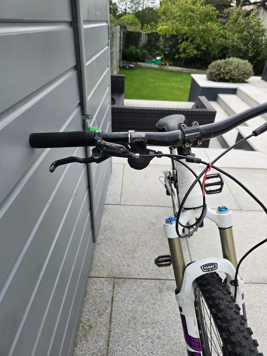 Full suspension MTB - Image 1