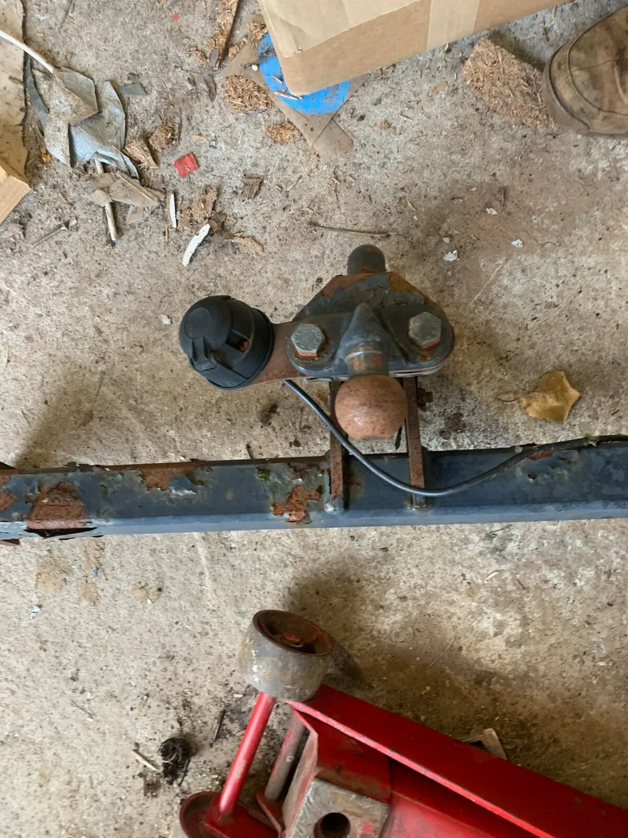 Ford smax tow bar - Image 1